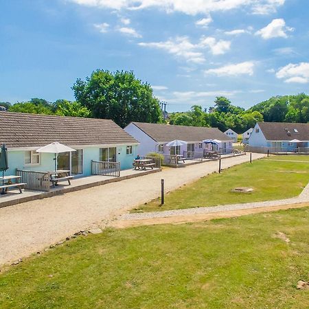 Salterns Village 시뷰 외부 사진