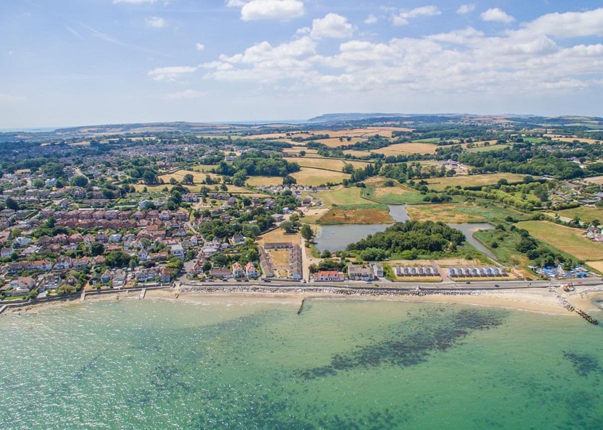 Salterns Village 시뷰 외부 사진